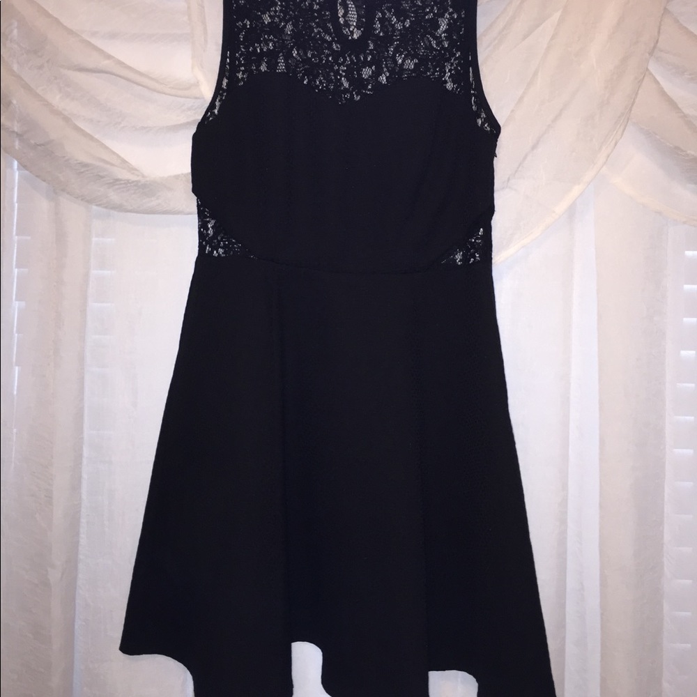 classy black dress